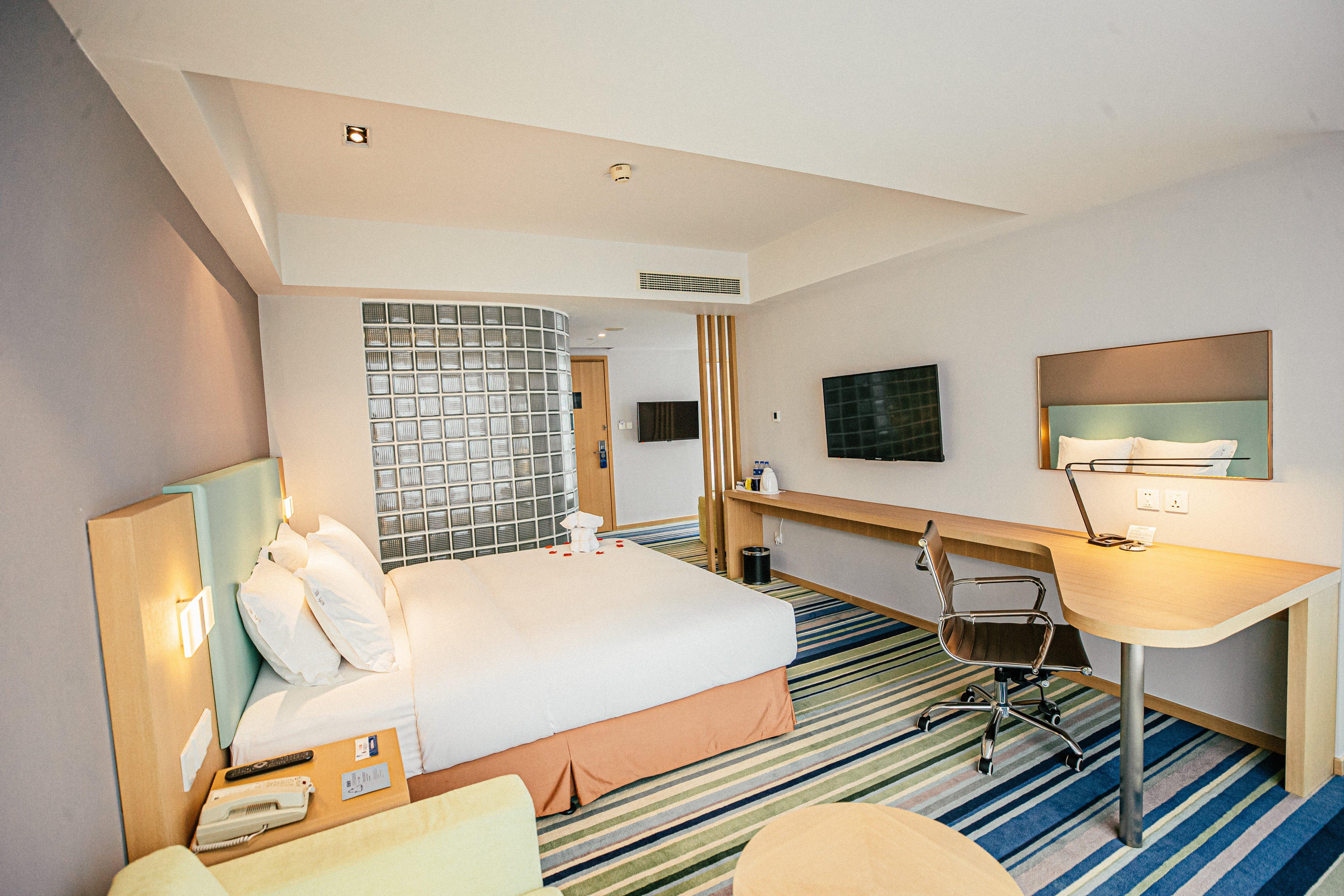 Holiday Inn Express Yingkou Onelong Plaza By Ihg Gaizhou Buitenkant foto
