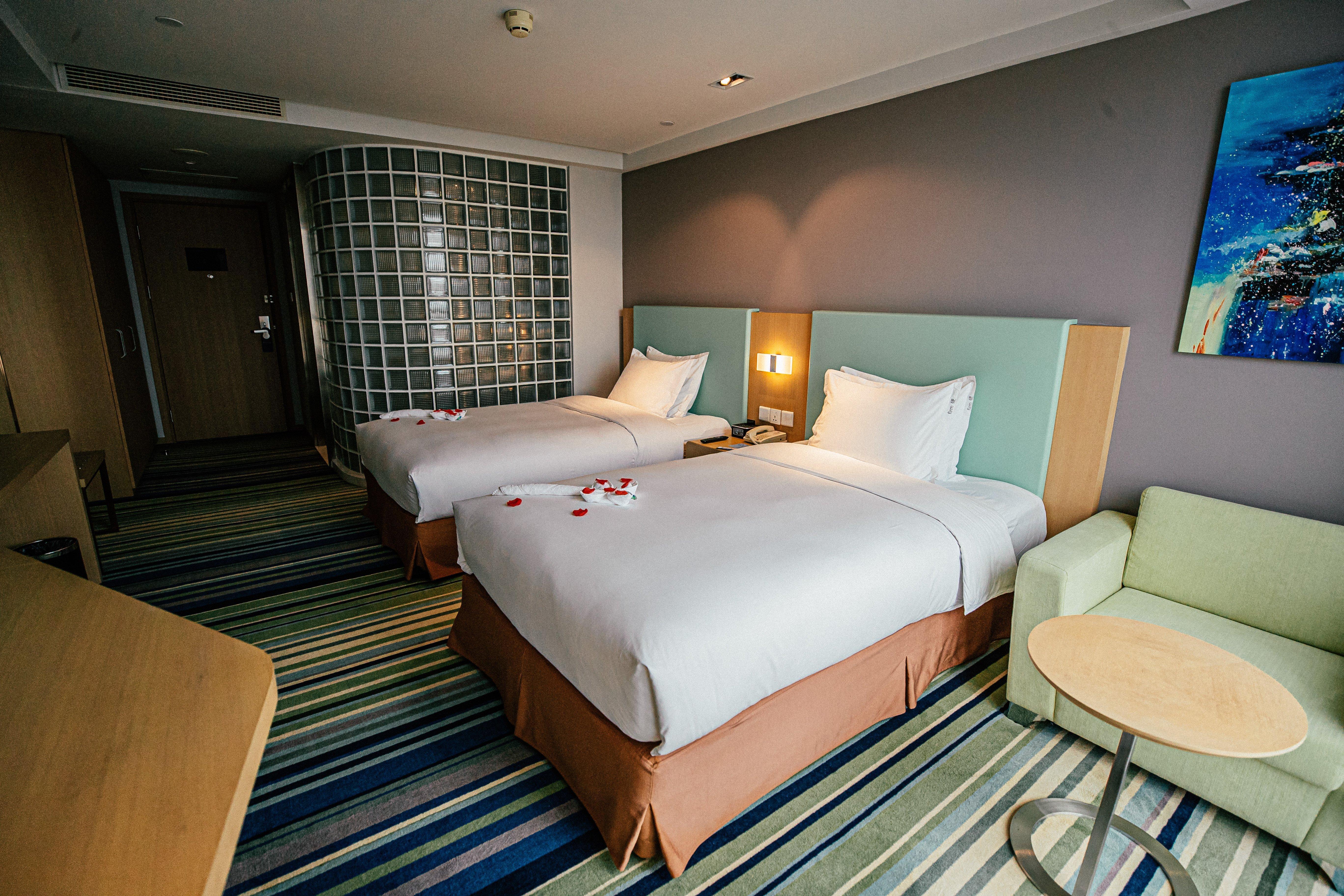 Holiday Inn Express Yingkou Onelong Plaza By Ihg Gaizhou Buitenkant foto