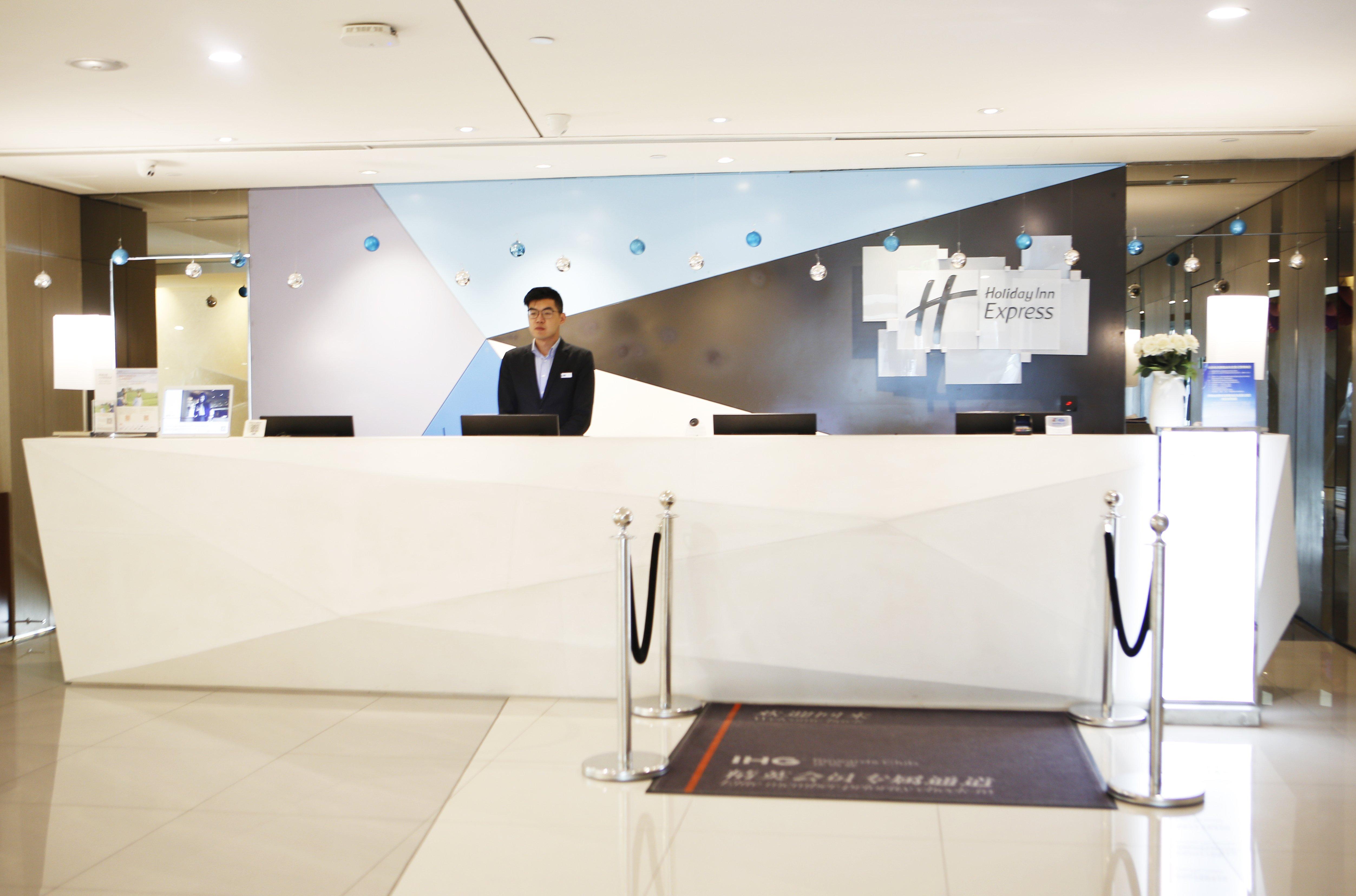 Holiday Inn Express Yingkou Onelong Plaza By Ihg Gaizhou Buitenkant foto